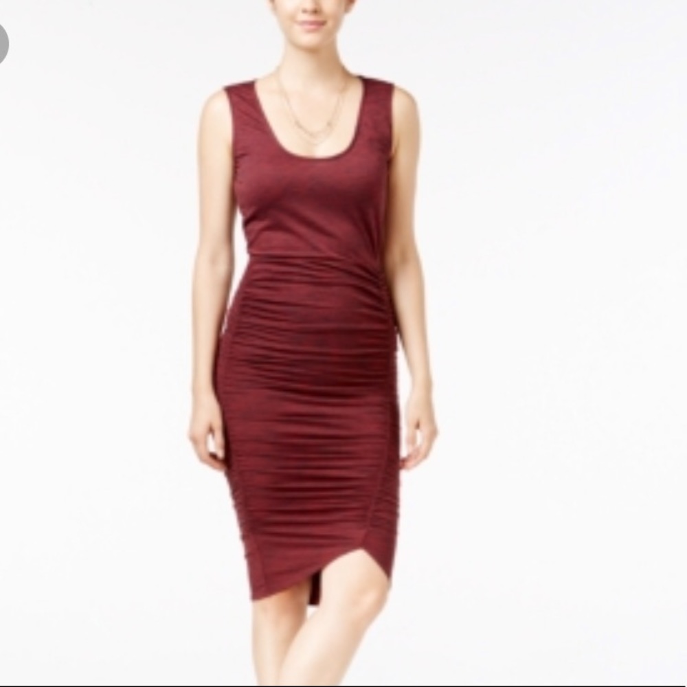 Jessica’s Simpson ruched dress